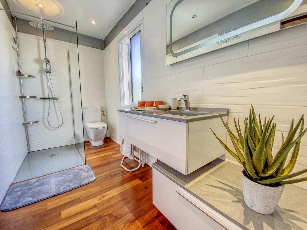 Location Villa 3 chambres Baie Nettlé St Martin-salle de douche-20